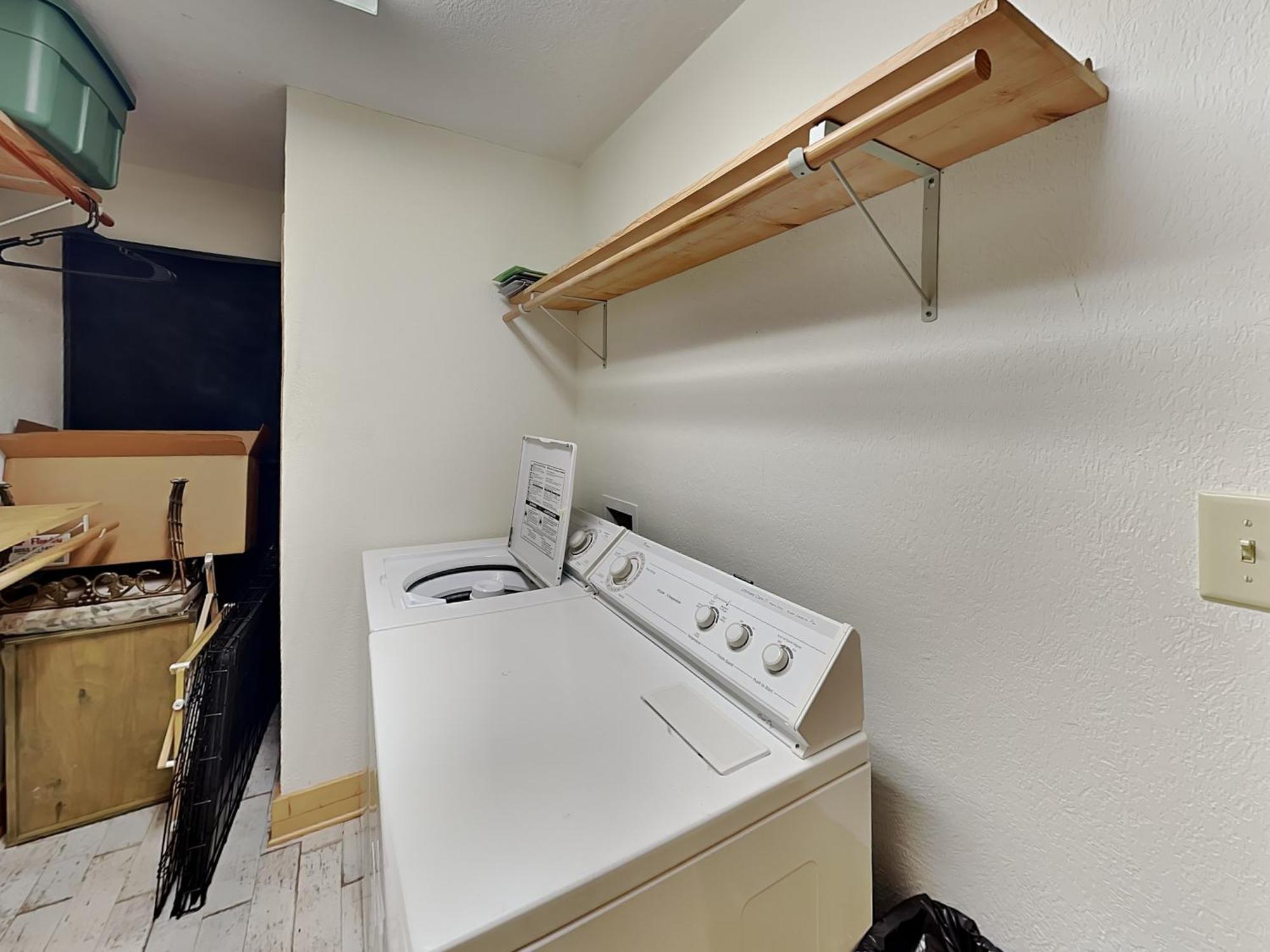 Little Bear, 1 Bedroom, Sleeps 2, Wood Fireplace, Pool Access, Pool Table Gatlinburg Εξωτερικό φωτογραφία